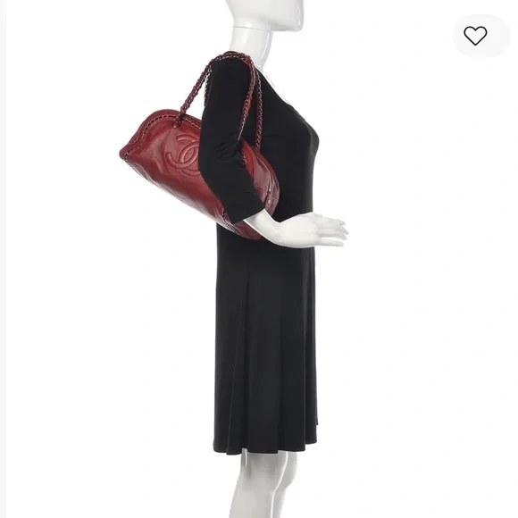 CHANEL Red Smooth Calfskin Bowler Shoulder Bag - Picture 3 of 12